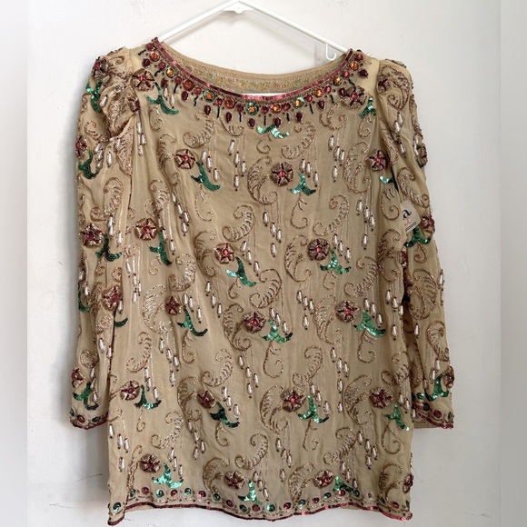 Tops - Vintage Floral Beaded embroidered Pullover Womens top Mirrored Sequined size M